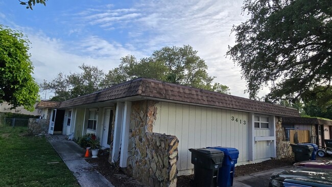Building Photo - 3413 Sherwood Dr