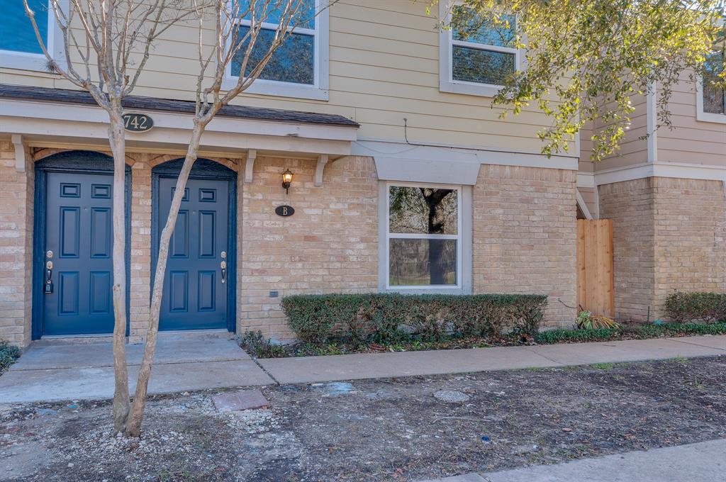 742 Memorial Mews St, Houston, TX 77079 Townhome Rentals in Houston