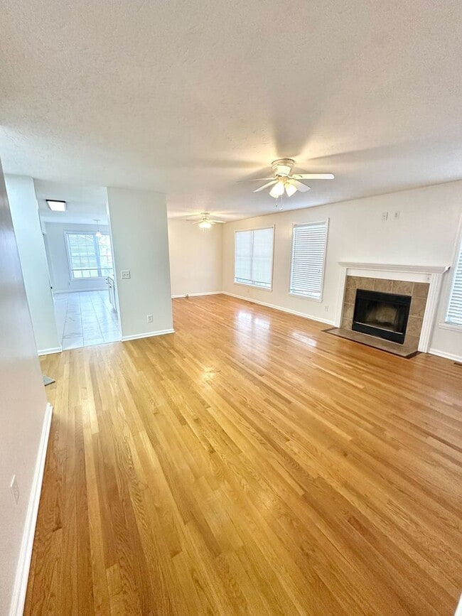 Foto del edificio - 118 Seattle Slew St