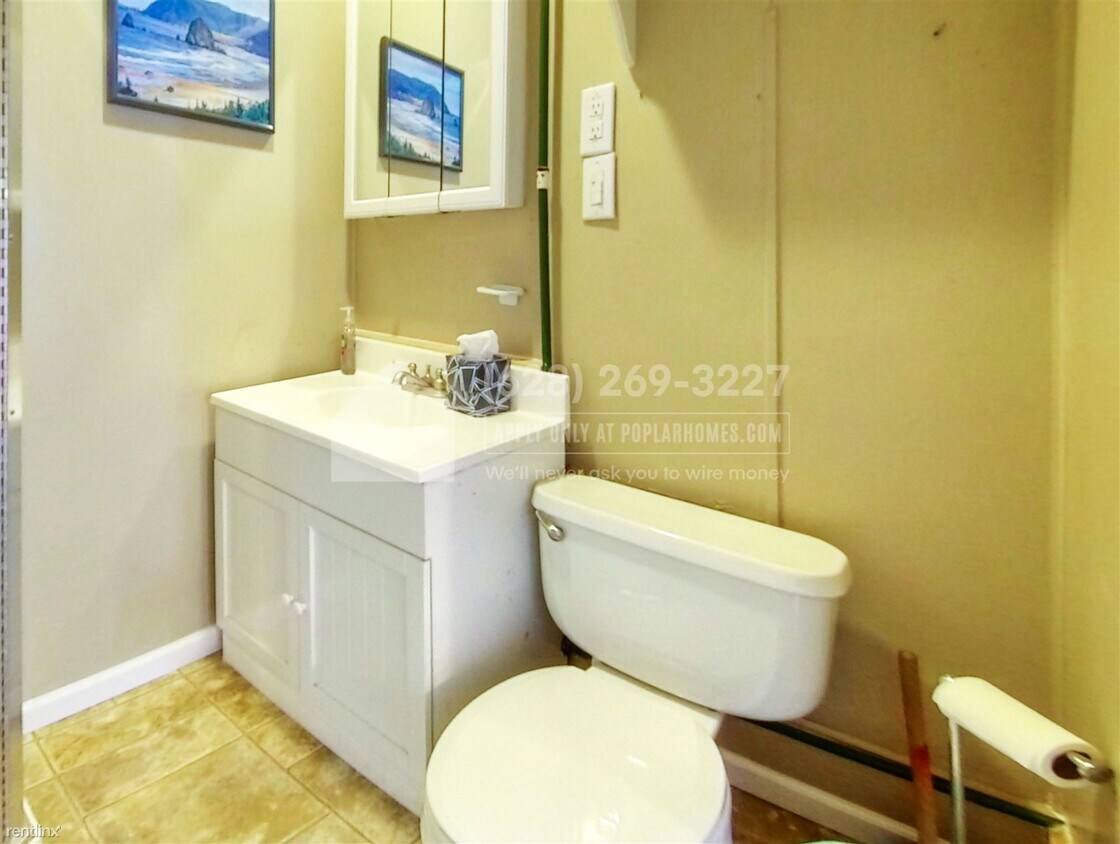 Primary Photo - 1 br, 1 bath Duplex - 1214 Starling St Uni...