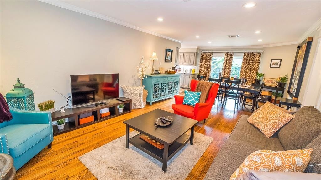 Foto principal - 1910 Elmview Dr