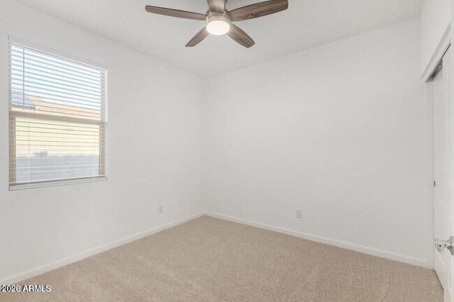 Building Photo - 3570 E Appaloosa Dr