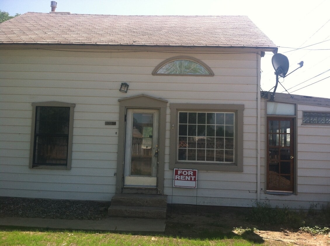 Photo - 8190 Quebec St