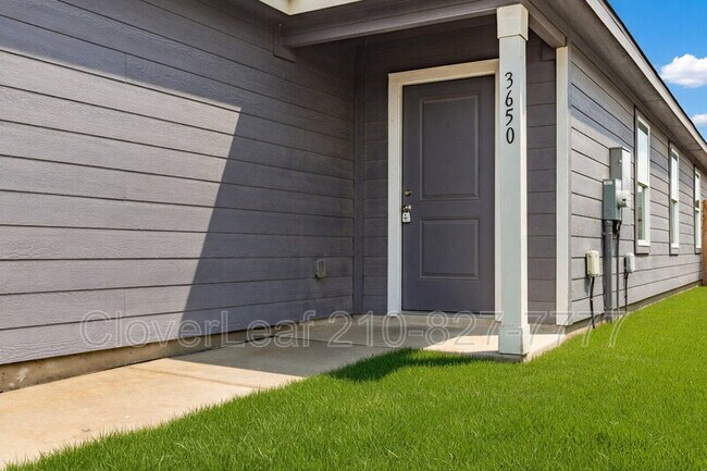 Foto del edificio - 3650 Millbrook Wy