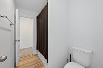 Building Photo - 21624 Elmheart Dr