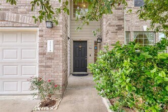 Building Photo - 20632 Farm Pond Ln