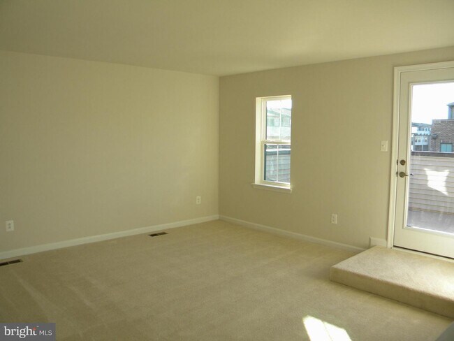 Building Photo - 22326 Tees Terrace