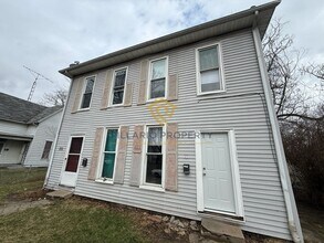 Building Photo - 209-211 N 16th St
