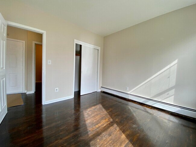 Foto del edificio - 231 Griffith St