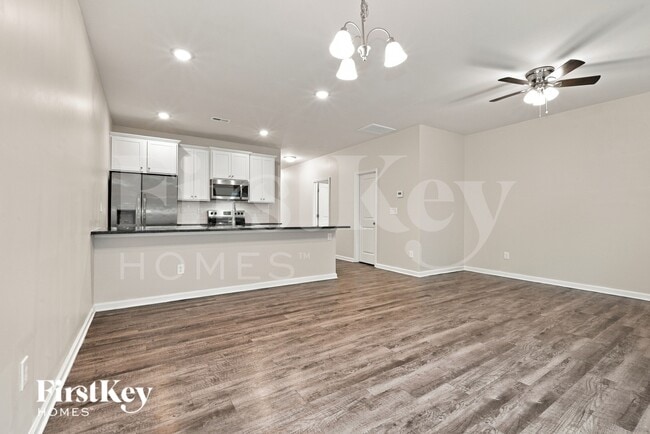 Building Photo - 10728 Rivergate Dr NW