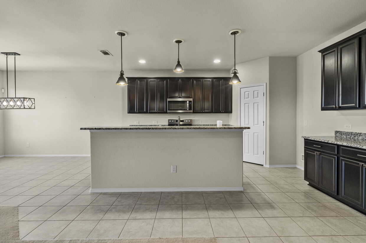 2217 Heaton St, Forney, TX 75126 House Rental in Forney, TX