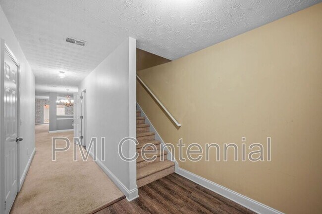 Building Photo - 152 Tara Commons Dr