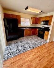 Building Photo - 1408 Park Shore Cir