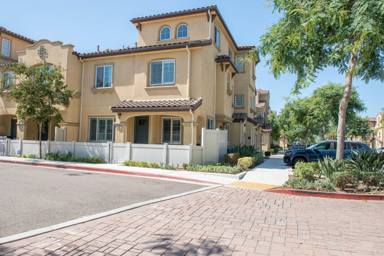 1660 Avenida Aviare, Chula Vista, CA 91913 House Rental in Chula