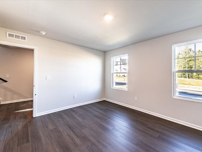 Building Photo - 235 Nahunta Dr