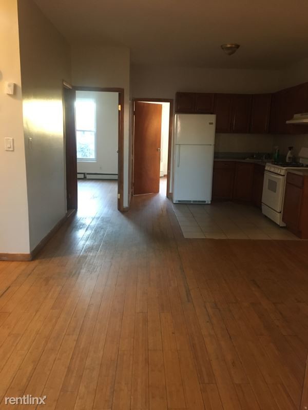 Primary Photo - 458 Miller Ave