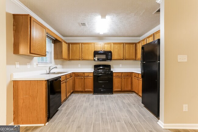 Building Photo - 65 Shelby Bluff