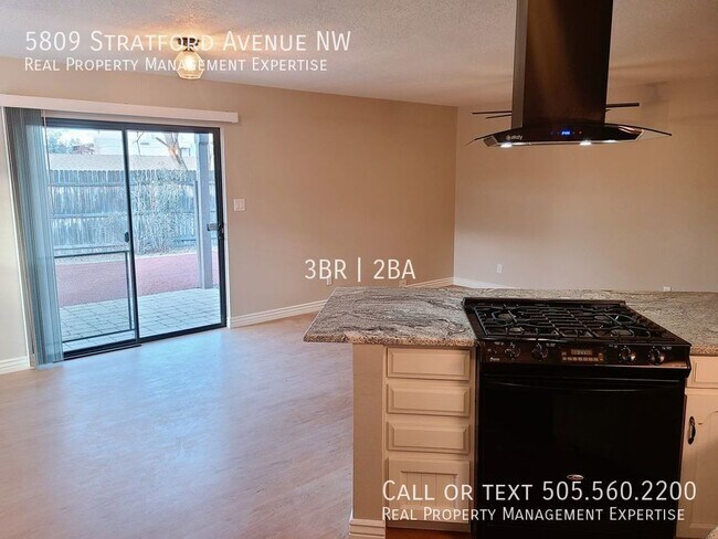 Building Photo - 5809 Stratford Ave NW
