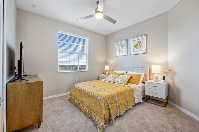 Foto del edificio - 14041 Heritage Landing Blvd