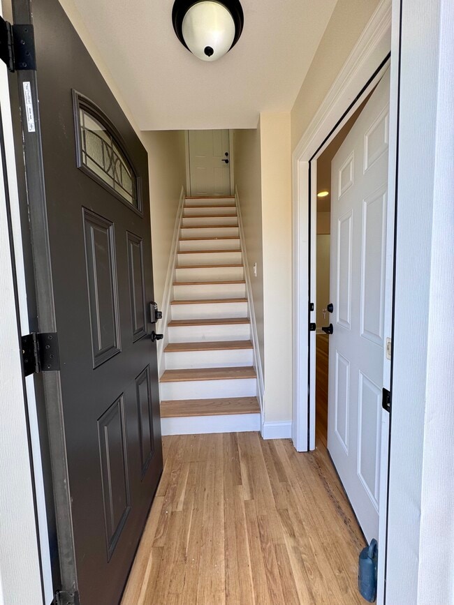 1st Floor 3 Bedroom - 47 Sherwood Ave