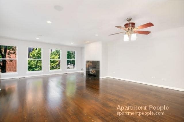 Building Photo - 1487 N Clybourn Ave