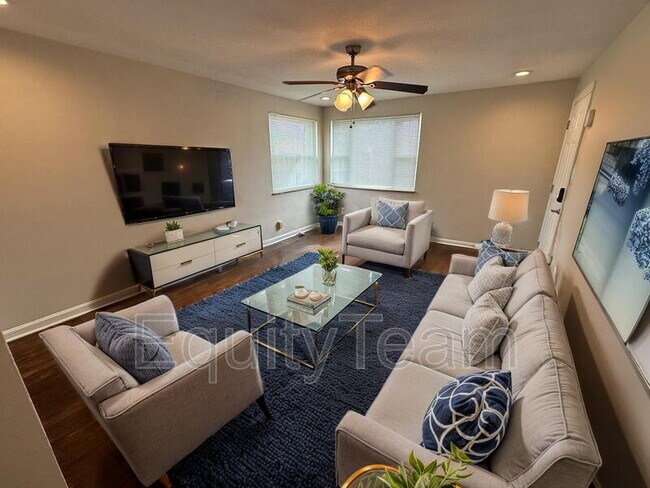 Foto del edificio - 3918 E Gatewood Ln