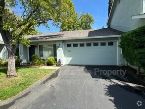 Building Photo - 75 Fountainhead Ct
