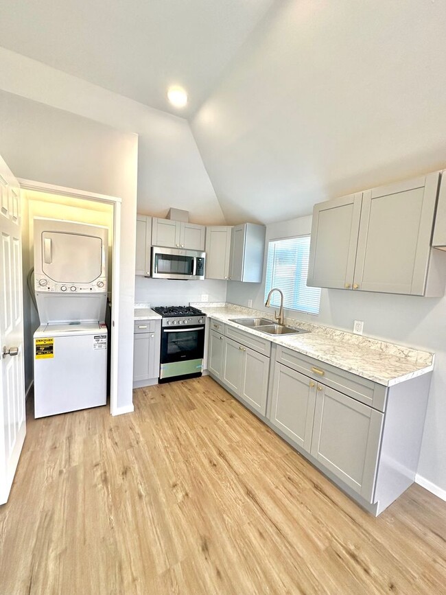 Foto del edificio - Terrace Ave Triplex- LT