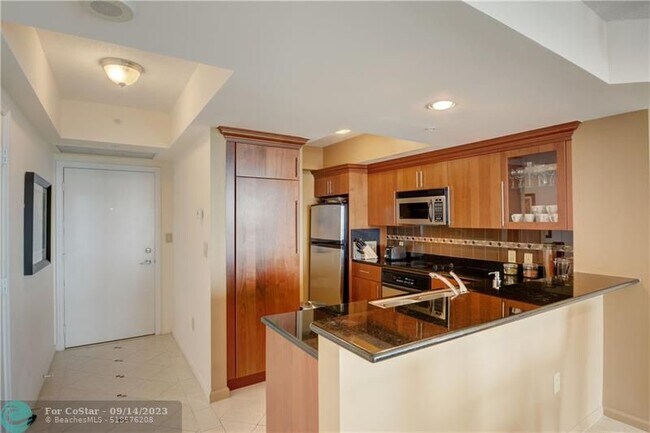 Foto del edificio - 401 SW 4th Ave