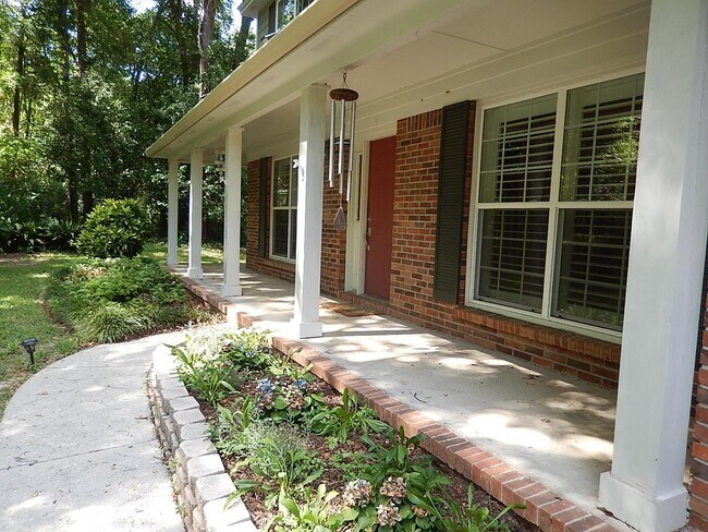 Foto del edificio - 2341 Edenfield Rd