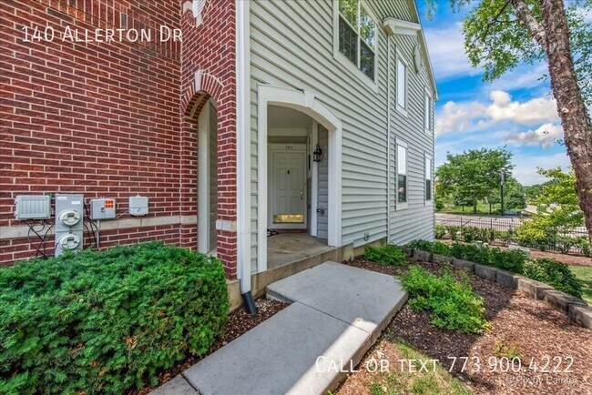 Foto del edificio - 140 Allerton Dr