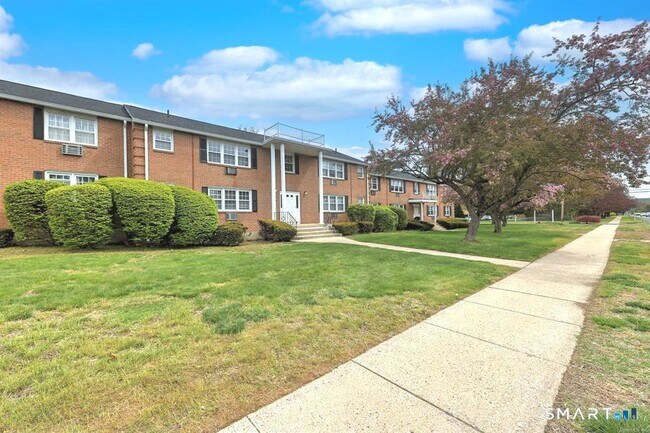Foto del edificio - 1254 Farmington Ave