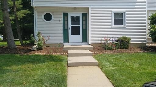 Building Photo - 51 La Rue Ln