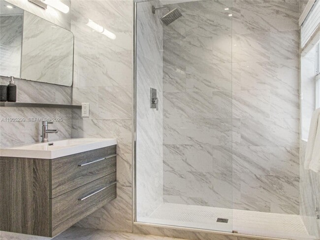 Foto del edificio - 9220 Biscayne Blvd