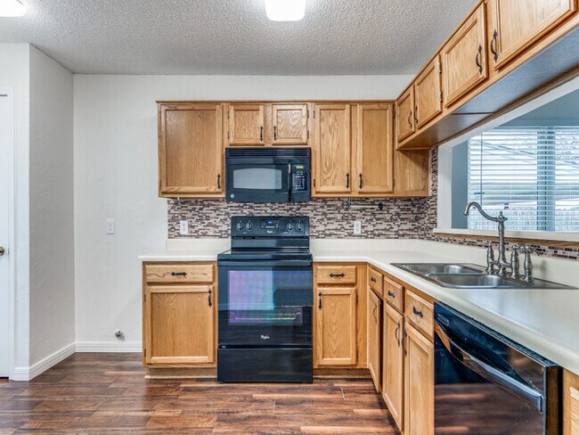 Building Photo - Fort Worth, TX - House - $1,945.00 Availab...