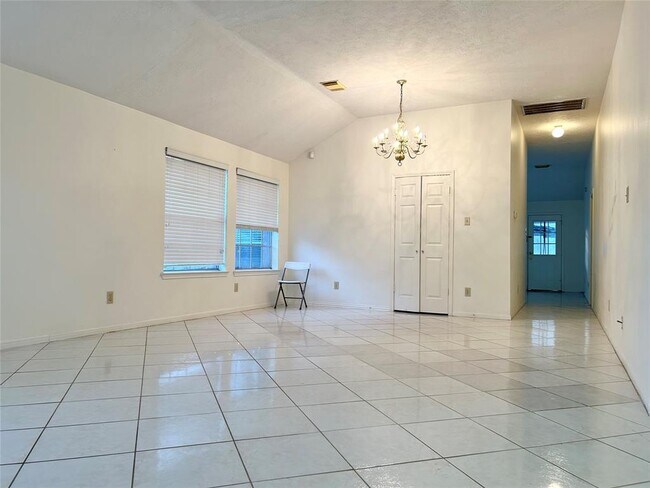 Building Photo - 7706 Quintero Dr