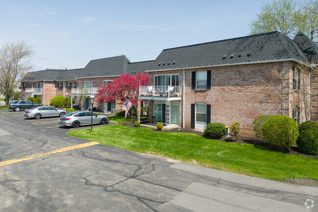 4545 Chestnut Ridge Rd - Chestnut Ridge Condos