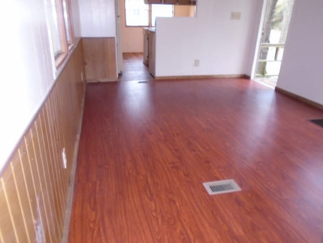 Building Photo - Country Style Home in Cordova