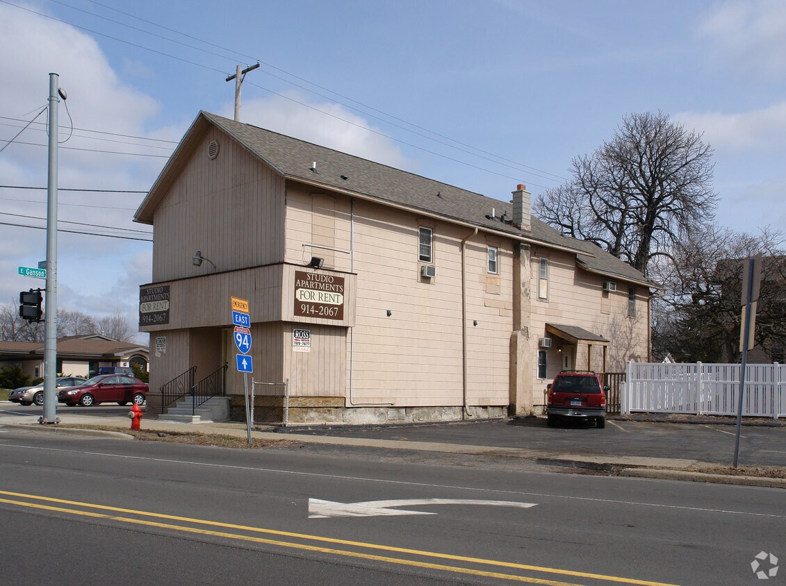Building Photo - 771 Cooper St