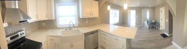 Foto del edificio - 1538 W New York St