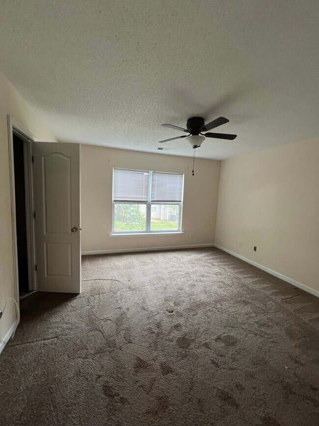 Building Photo - 2251 Bayrose Cir