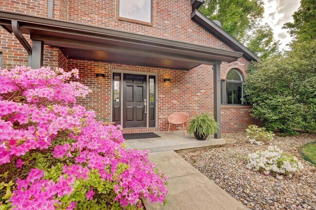 Foto del edificio - 3730 E Devonshire Ln