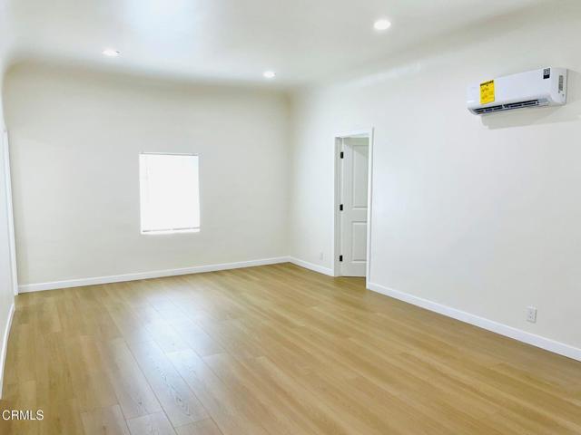 Foto del edificio - 2746 Strathmore Ave