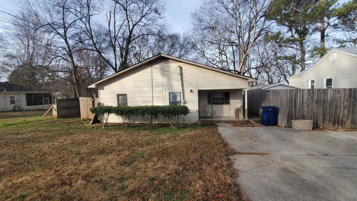 Primary Photo - 12000 Turnmeyer Dr SE