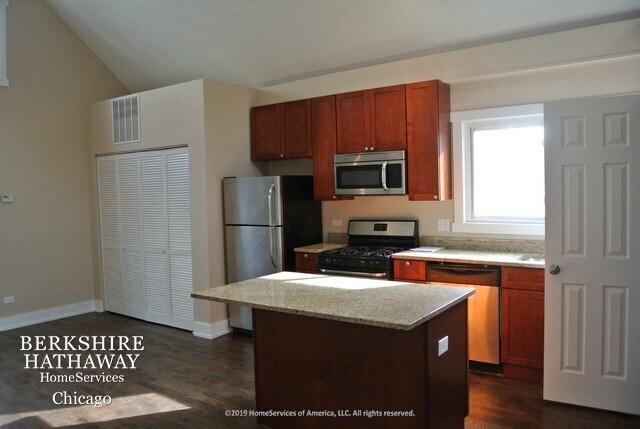 Foto del edificio - 1716 N Campbell Ave