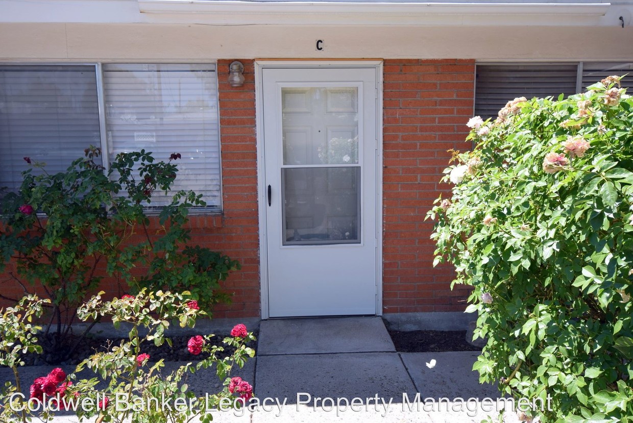 Primary Photo - 2915 Lexington Pl NE
