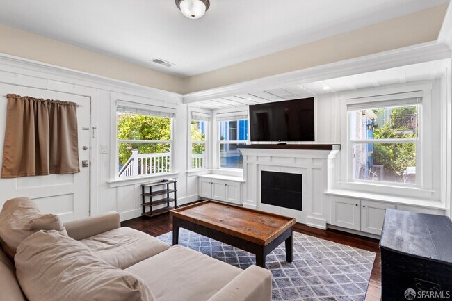 Foto del edificio - 2215 Blake St