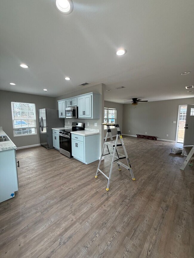 Foto del edificio - 3 Bed 2 Bath New Construction Home