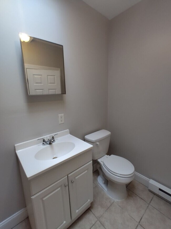 Foto del edificio - Spacious West Philly Home