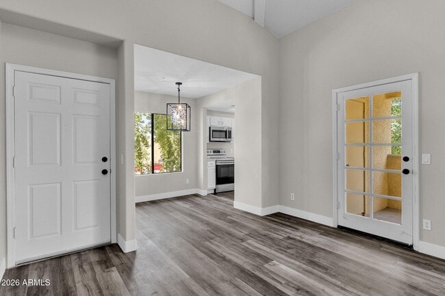 Building Photo - 7008 E Gold Dust Ave